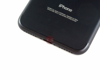 BACK COVER DO TELEFONU IPHONE 7 CZARNY